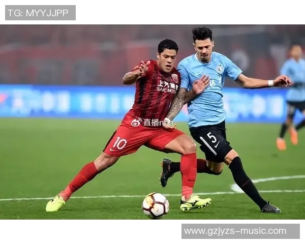 喜讯!上港中卫将官宣转会到塞维利亚沙龙,大牌名帅已赞同 喜讯!上港中卫将官宣转会到塞维利亚沙龙,大牌名帅已赞同